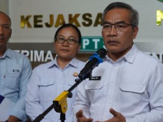 Pemkab Bantul Serahkan Hasil Audit Dugaan Penyelewengan Dana Desa Wonokromo ke Kejaksaan